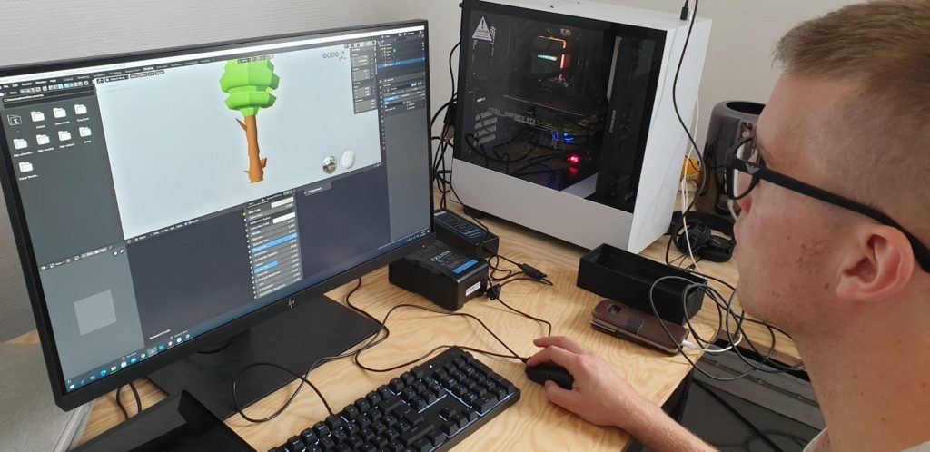 Stijn Calis is inspecting a 3D model of a tree made in VR.